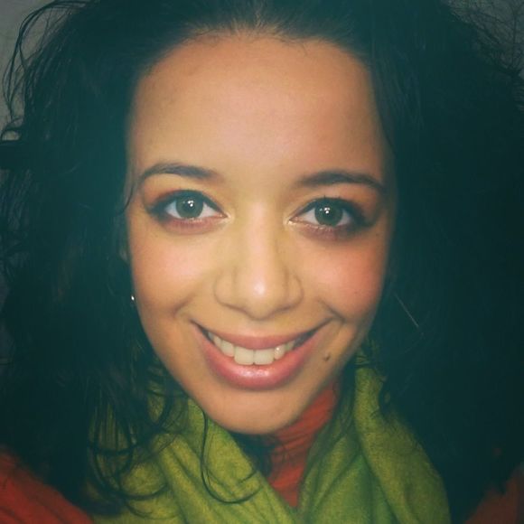 Meet your Posher, Jeniffer - Picture 1 of 1